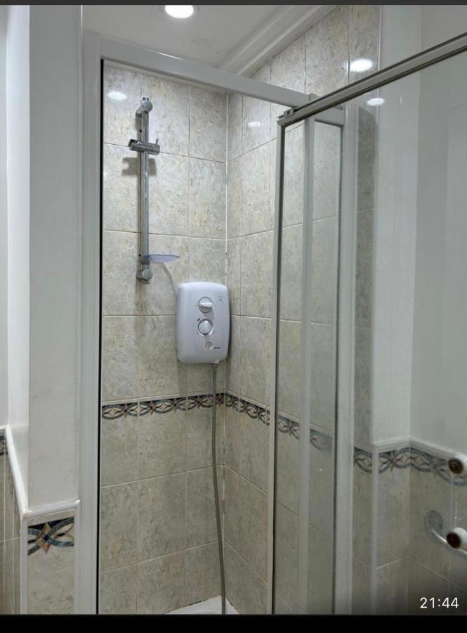 Apartament Cosy Nest In London Hendon Zewnętrze zdjęcie